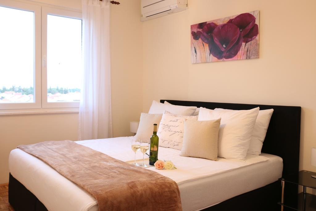 Blue Rose Appartement Trogir Buitenkant foto